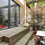 Parisian Apartment With Terrace In Saint Michel-Notre Dame