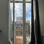 The Eiffel Tower Room