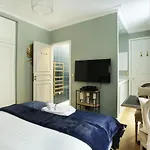Studio Opera By Studio Prestige