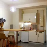Buffon 301- Studio tout équipé et spacieux- 2P- Paris 05