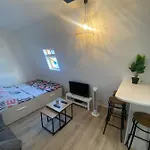 Charmant Studio calme et refait à neuf