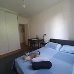 Amplo quarto em Paris
