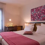 Hotel Paris Louis Blanc