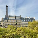 Bright Accommodation For 4 Near The Eiffel Tower
