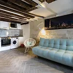Typical Parisian Flat in Le Marais