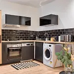 Grand Studio Au Coeur De Paris Quartier Latin