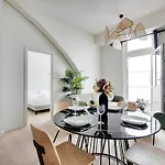 Magnificent Apartment - 2Br-6P - Eiffel Tower