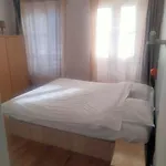 Quiet And Very Central Apartment