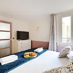 Beautiful Apartment 2Br4P - Republique Temple