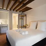 Conde Chic Studio
