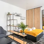 Design Studio Near Metro And Eiffel Tower