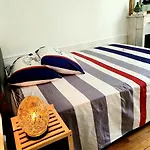 Quarto Proximo A Torre Eiffel