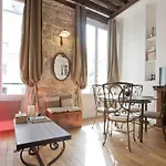 Authentic Apartment Marais