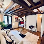 Artist\'S Loft In Paris Center