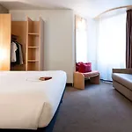 Ibis Paris Opera La Fayette