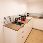 Appartement Charmant Proche De L\'Arc Triomphe -2P