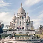 Amelie Poulain Studio In Heart Of Montmartre