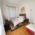 Haussmannien Moderne 2 Pieces Quartier Europe Du 8Eme