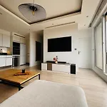 Luxury Flat With Terrace & Eiffel Tower View