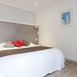 Panam Hotel GAMBETTA- Place Gambetta-Mairie de gambetta