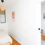 We Parisian The Marais Cozy Home