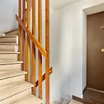 Charming 1 Bedroom Flat Coeur Du Marais By Studio Prestige