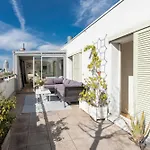 Breathtaking 2Bd Apartment Roof-Top Patio 19E!