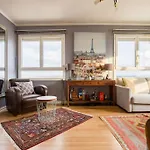 Luxury Apartment With View Car Park