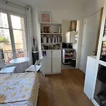 Joli Appartement Pres De Montmartre