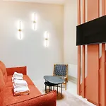 Appartement Chic And Cosy-Canal Saint Martin