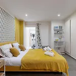 Bluestay 6 - Superbe Appartement A Paris