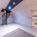 Off Spacious 4-Star Family Apartment For 10 Guests 3Br