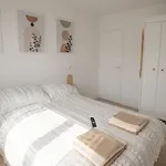 Stylish 2-Bedroom Apartment With Terrace & Parking Near Bercy Arena