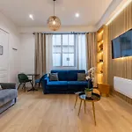 Pick A Flat\'s Apartments in Montmartre - Rue Pierre Fontaine