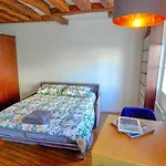 Romantic Studio At Quartier Latin