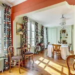 Le Pastel - Refined & Colorful - Madeleine