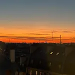 Amazing Eiffel Views At Cool Central Area
