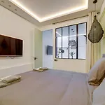 Bluestay 40 - Superb Apartment In Paris