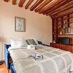 Bnbnook - Cozy 1Br - Vibrant Le Marais & Pompidou