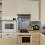 Bnbnook - Cozy 1Br - Vibrant Le Marais & Pompidou