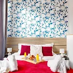 Bluestay 48 - Superb Apartment In Paris