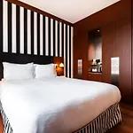 Radisson Blu Champs-Elysées, Paris