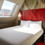Ibis Paris Canal Saint Martin
