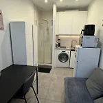 Studio A Paris