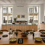 1.75 Paris La Source