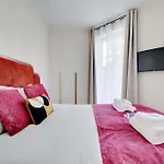 Beautiful Apartment Near The Eiffel Tower