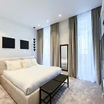 Urban Flat 197 - Prestige Saint Honore