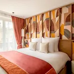 Merveil - Signature Suite - Opera - Rougemont III