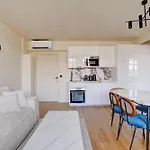 Pick A Flat\'S Apartments In Daumesnil - Avenue Du General Bizot
