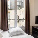 Pied-A-Terre Near Bastille & Voltaire Paris 11Th